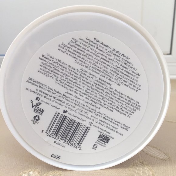WOODS OF WINDSOR ENGLAND Jasmine Dusting Powder - Picture 3 of 5